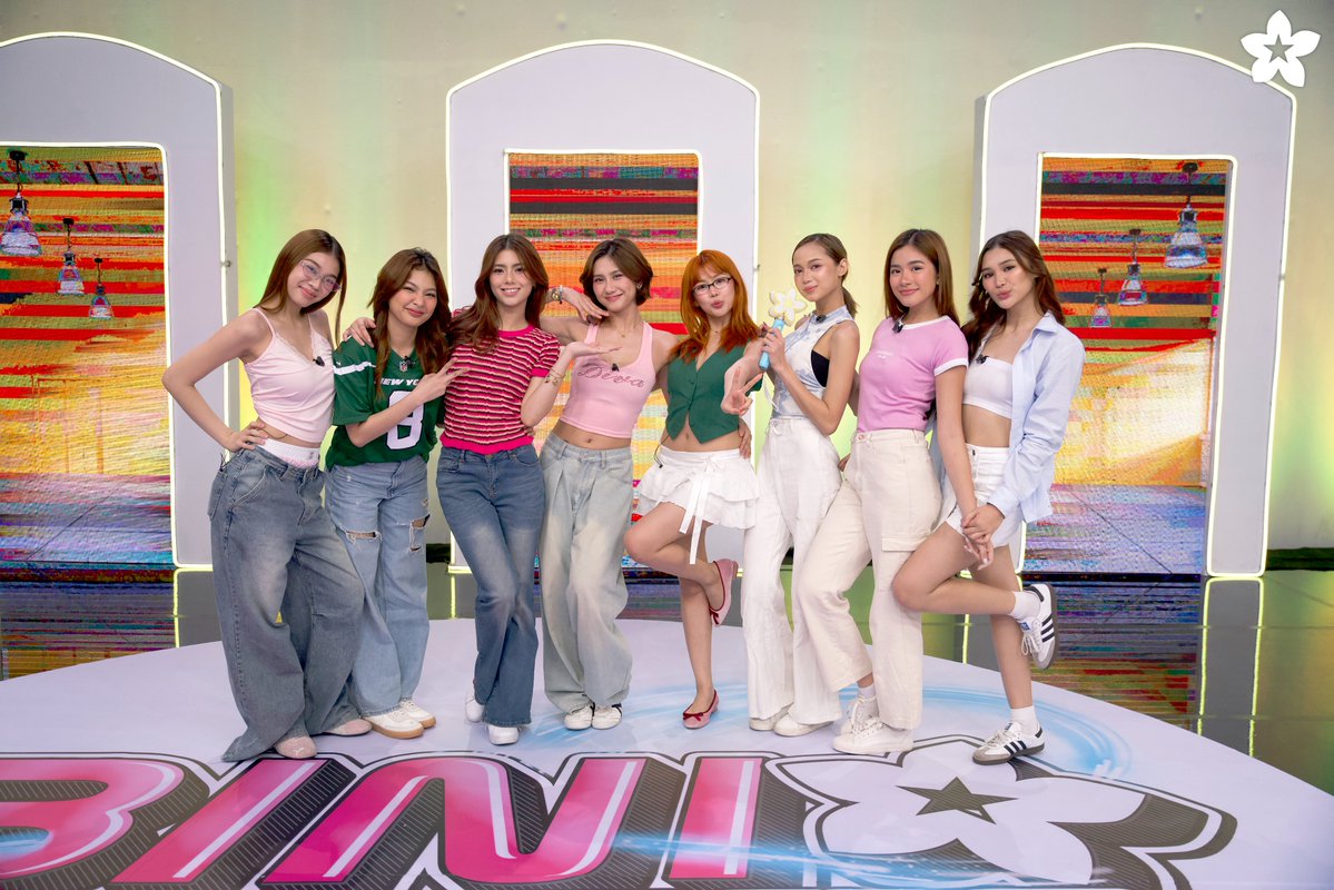 PPOP_TODAY's tweet photo. BINI (@BINI_ph) blooms at the 2025 Music Rank Asian Choice Awards in Japan, winning Asiaโs P-Pop Girl Group of the Year and ranking #1 in Top 10 Asiaโs Global Fan Choice! ๐ธ Congrats to our Nationโs Girl Group! ๐
#BINI #MRACA2025 #PPOP #PPOPRISE #PpopPride https://t.co/r8QrewXMOr