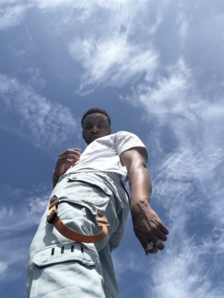 DioScammo's tweet image. The way I’m stepping, address me as a StepFather.