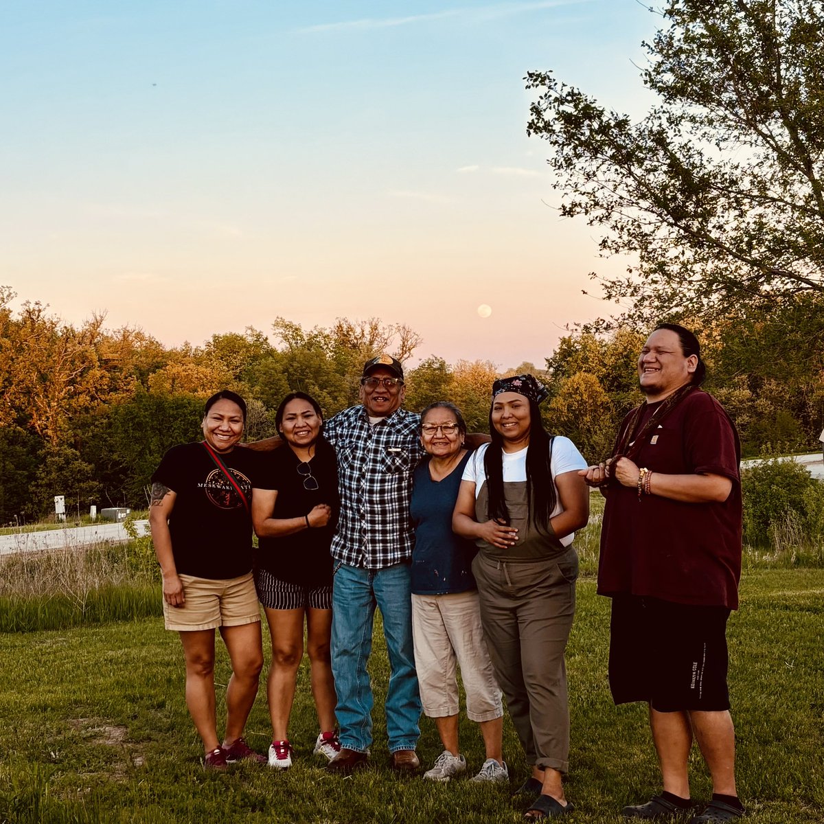 Happy Father’s Day to my dad and medo to my kids. We love you! 🤎🤟🏾🤎🤟🏾