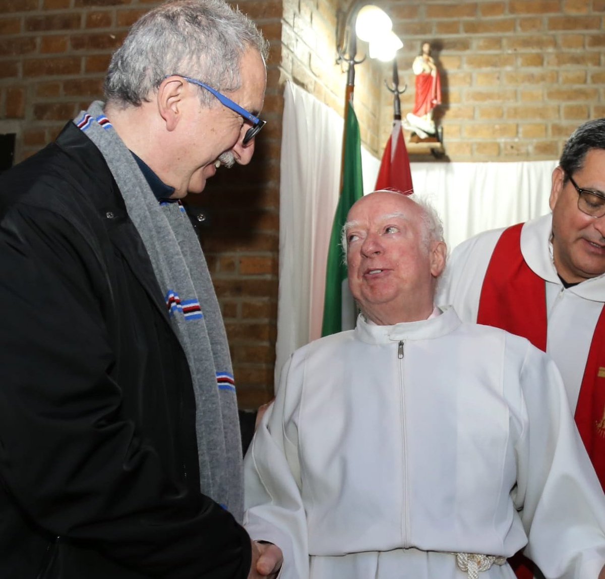 También se rindió un merecido homenaje a Seamus Doyle, quien desde su llegada a Oberá en 2008 acompaña a la Fundación con enorme compromiso y entrega. 👏🏻