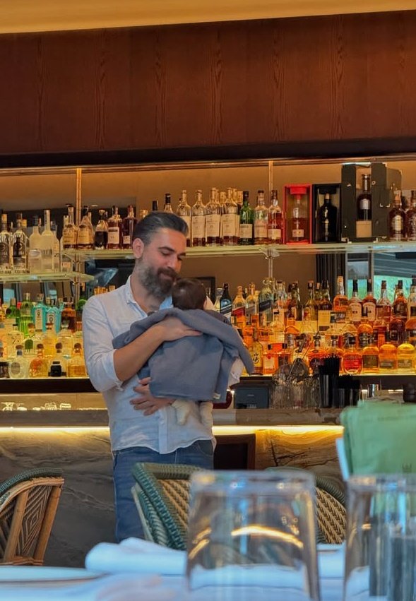 #KadirDoğulu papa Kadir 💙🖤🖤