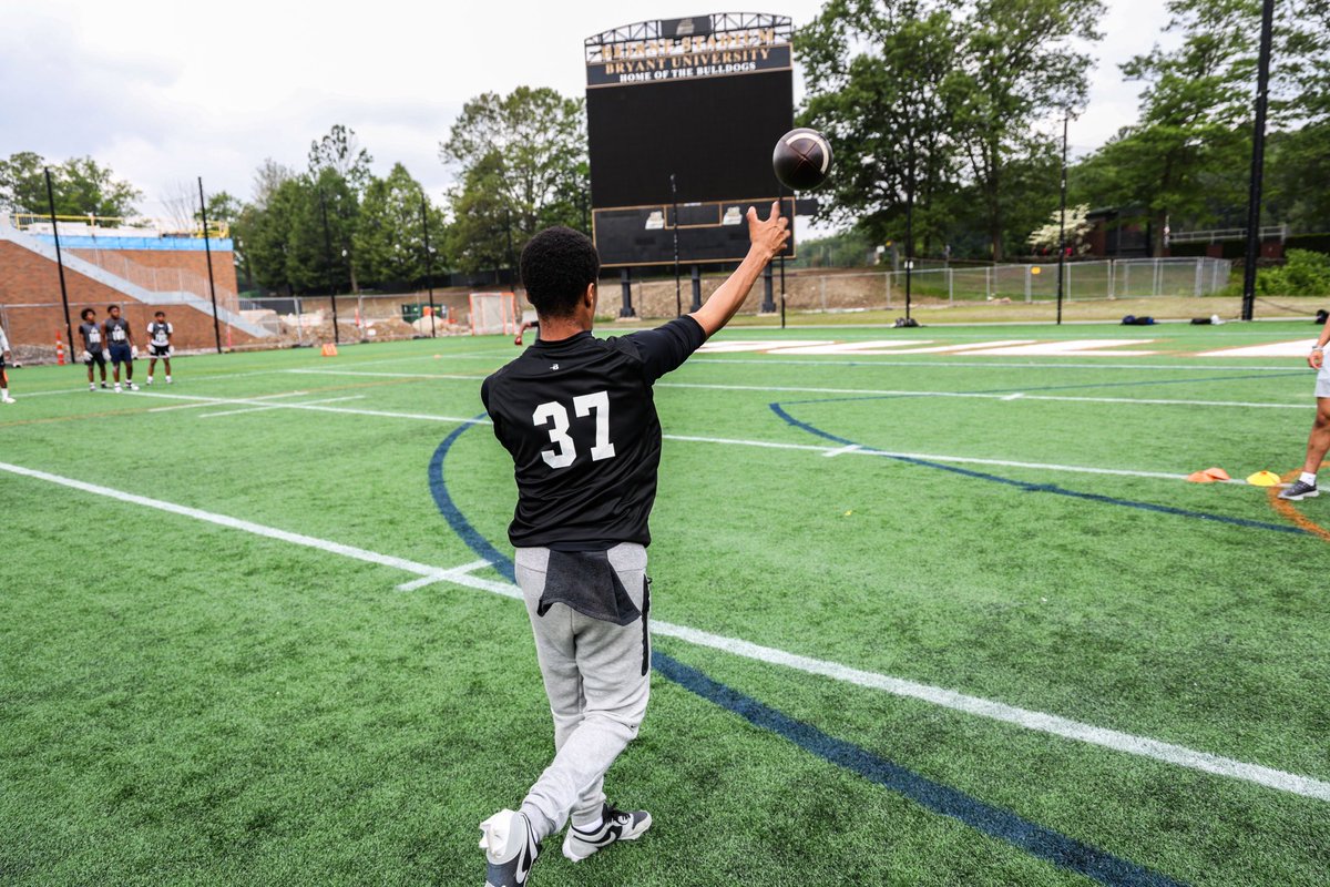 Prince Vertil 2027 QB (@princevertil_qb) on Twitter photo ⭐️ June 15th is here !! ⭐️
⭐️Dms are open coaches
⭐️ 5’8 150 ⭐️ Dual Threat QB
⭐️ Multiple interest from D1 & D2 ⭐️
📲 617-359-7019
Email - @prince473@myyahoo.com
Ready to work !!! ⭐️ June 15th is here !! ⭐️
⭐️Dms are open coaches
⭐️ 5’8 150 ⭐️ Dual Threat QB
⭐️ Multiple interest from D1 & D2 ⭐️
📲 617-359-7019
Email - @prince473@myyahoo.com
Ready to work !!!