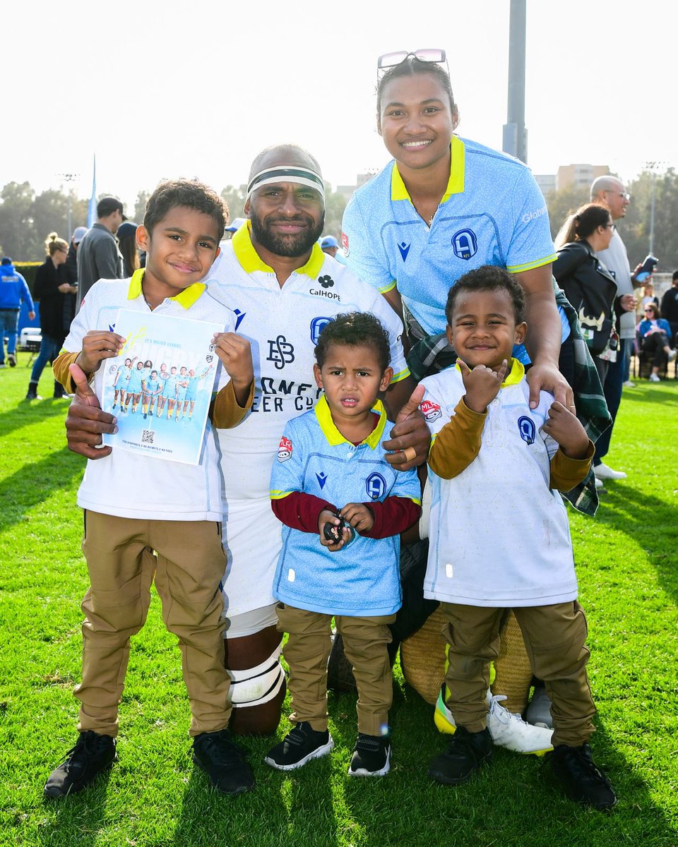 RugbyFCLA's tweet photo. To all the dad’s out there, happy Father’s Day. 🩵💙💛

#RFCLA #MLR2025 @usmlr https://t.co/Z7AxtRhYc1