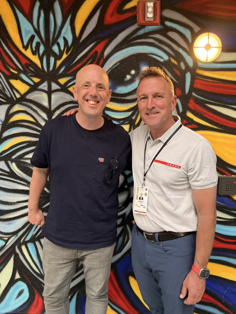 bluntphil's tweet image. First taste of MLS live action last night at Real Salt Lake v DC United.
Excellent fan experience (inc. incredible hotdog 🌭) and great to chat with @realsaltlake and MSL legend Jason Kreis.