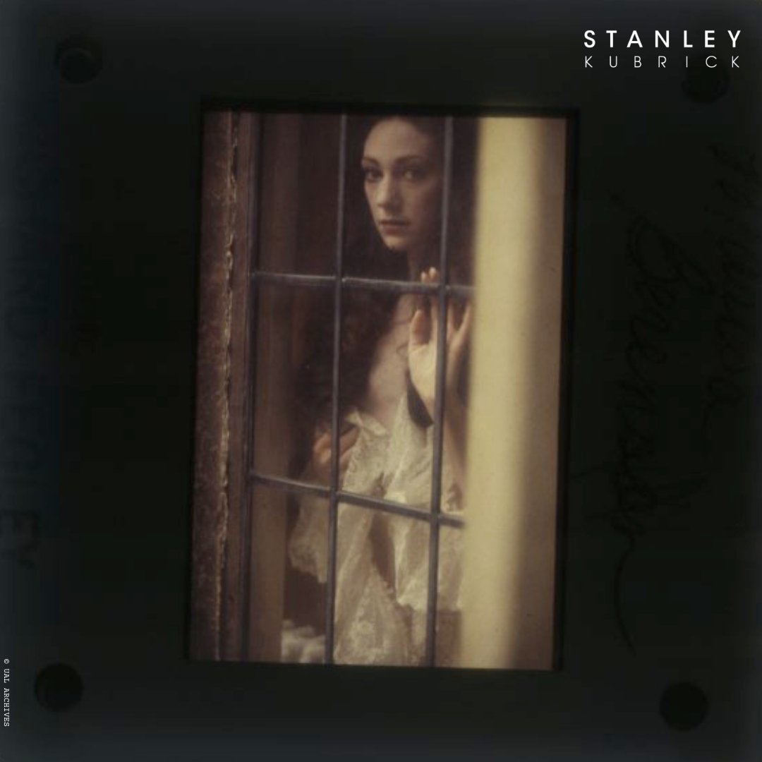 StanleyKubrick's tweet image. Marisa Berenson interviewed and photographed for Playboy, 1976 by Richard Fegley, in a piece titled 'Kubrick's Countess.'
Kubrick called her and asked if she'd like to be in his next film, after having seen her in the 1972 movie Cabaret. "I couldn't believe it was he," she said.