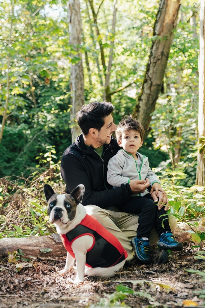 Happy Father’s Day! Here’s to all the dads who pass down a love for the outdoors.

l8r.it/rjdK