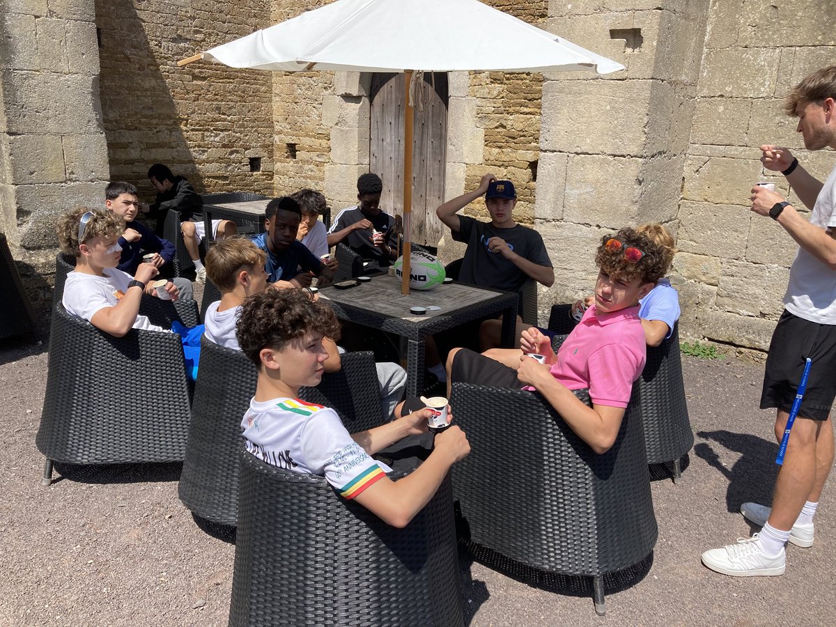 Congratulations to the boys who were out on D of E this weekend. The rest of the house enjoyed a walk up the Tor followed by a well deserved ice-cream.