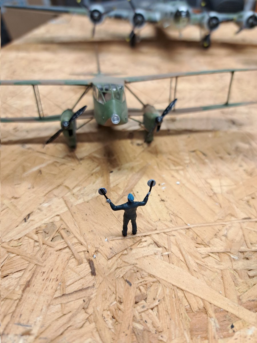 #JFFBooks
#DH89 
#DragonRapide update;
Calling this one Complete. Some light weathering added, and the props and spinners chipped.
Happy enough, just the diorama to do along with the two #B17s