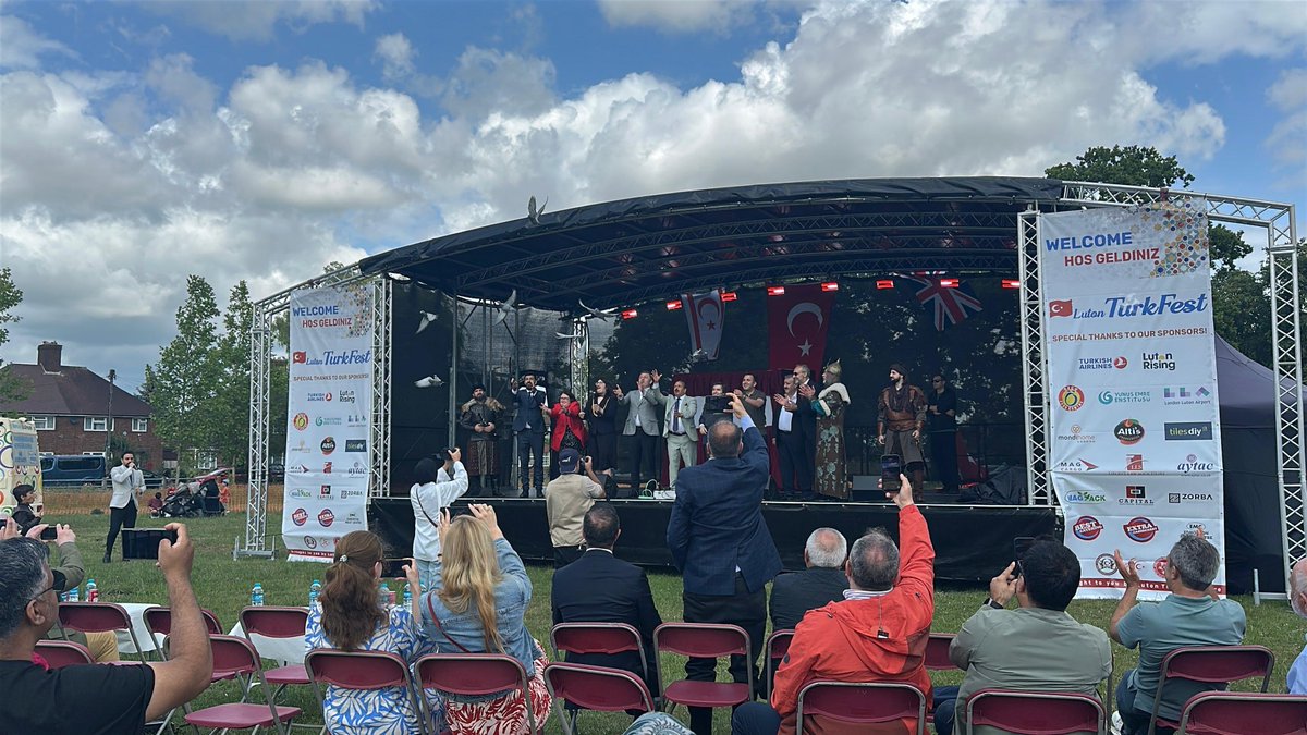 TC_LondraBE's tweet photo. 2025 Luton Türk Festivali’nde vatandaşlarımızla biraraya geldik.

Attended the Luton Turkfest 2025 with the Turkish community. https://t.co/zbQhHcOKD9