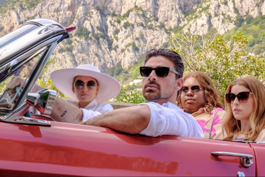 Shanneighteen's tweet image. 85=#Storm
17G=177=#IntheAirTonight 
#ALevelPlayingField (#GoldenEscalator)
#FourthofJuly
#BigBeautifulBearHug 
#TwinFlameMessiah
#ALettertoYou 
#FromDarktoLight 
#TelepathicAbility 
NA=51=
#Mars 
#Batman
#Demon (#Puma👕)
#Gesara
#Wine
#Hint 
#AdamEve 
#Grok
#Brics 
#Rome
#Hawaii