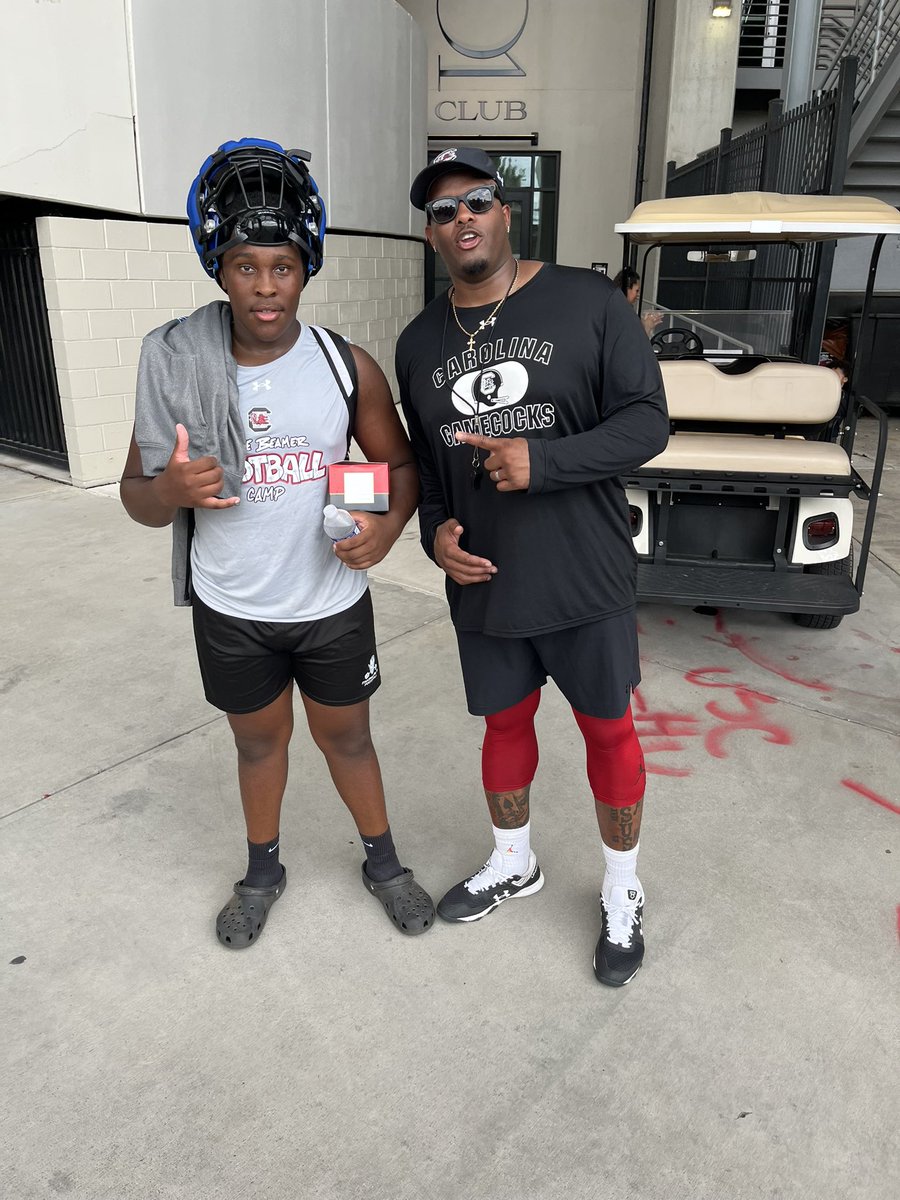 Aaron Thomas (@thomas_aar40723) on Twitter photo Thank you for the opportunity to work with you guys. I really appreciated the chance to learn, grow, and experience the environment.
<a href="/CoachSBeamer/">Shane Beamer</a> <a href="/CoachClaytonW/">Clayton White</a> <a href="/ROBERTSON_9TWO/">Travian Robertson</a> <a href="/Mooresville_FB/">Mooresville Football</a> <a href="/CoachZMayo/">Zach Mayo</a> <a href="/coachswill58/">Steven Williams</a> Thank you for the opportunity to work with you guys. I really appreciated the chance to learn, grow, and experience the environment.
<a href="/CoachSBeamer/">Shane Beamer</a> <a href="/CoachClaytonW/">Clayton White</a> <a href="/ROBERTSON_9TWO/">Travian Robertson</a> <a href="/Mooresville_FB/">Mooresville Football</a> <a href="/CoachZMayo/">Zach Mayo</a> <a href="/coachswill58/">Steven Williams</a>