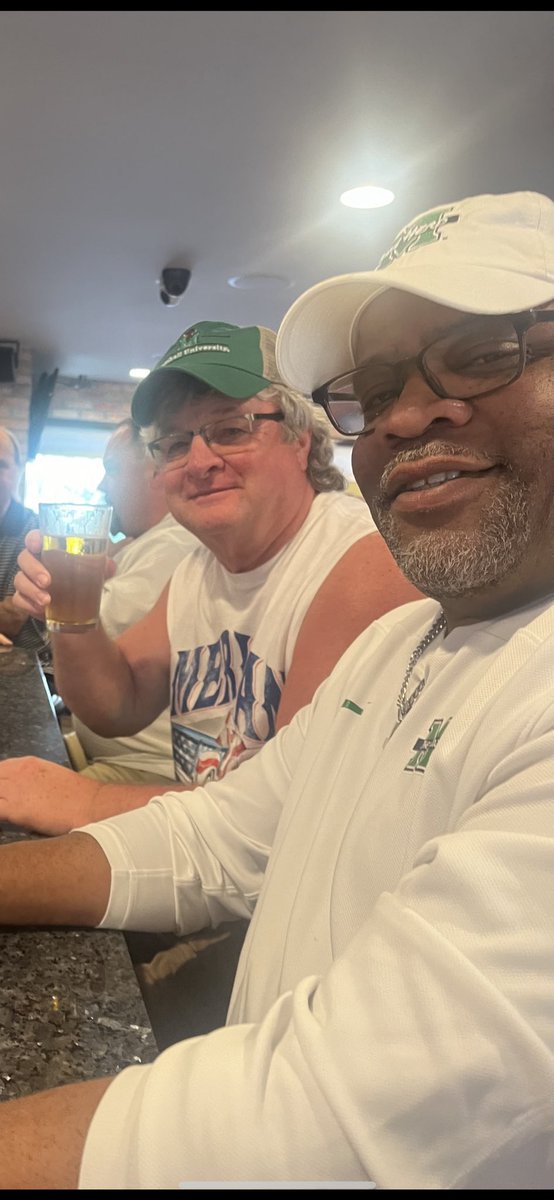 JodiWash1's tweet image. Happy Father’s Day to all the dads out there! Special shout out to some of my faves…my hubby, my dad, and my son.