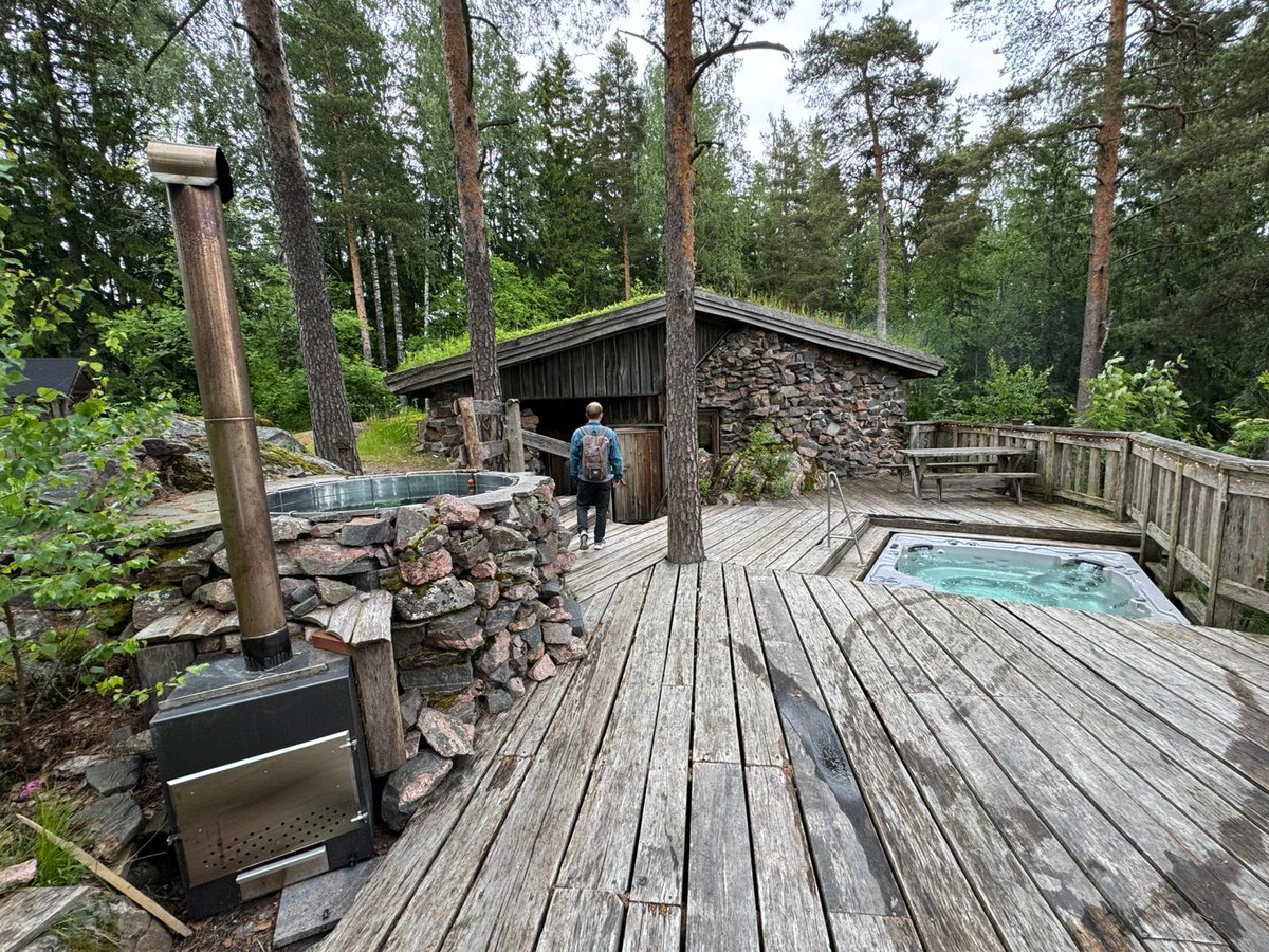 JacyTaci's tweet image. What happens when you gather a few scientists in a Finnish manor?
Ideas spark. Questions fly. Science reconnects with vision.
Huge thanks to the organizers and everyone who made the 6th ERC Grantees Conference memorable.
#ERC #ResponsiveMolecules #InteractiveMaterials #MSCA