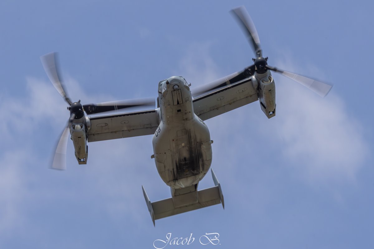 JacobBurgardtWX's tweet photo. Had a blast at KSLN today! One of my firsts for this air craft as well!
Osprey
Reg. 168299
Unit. Cherry Point FRCE
#osprey #avphoto https://t.co/qCJEs4MRyG