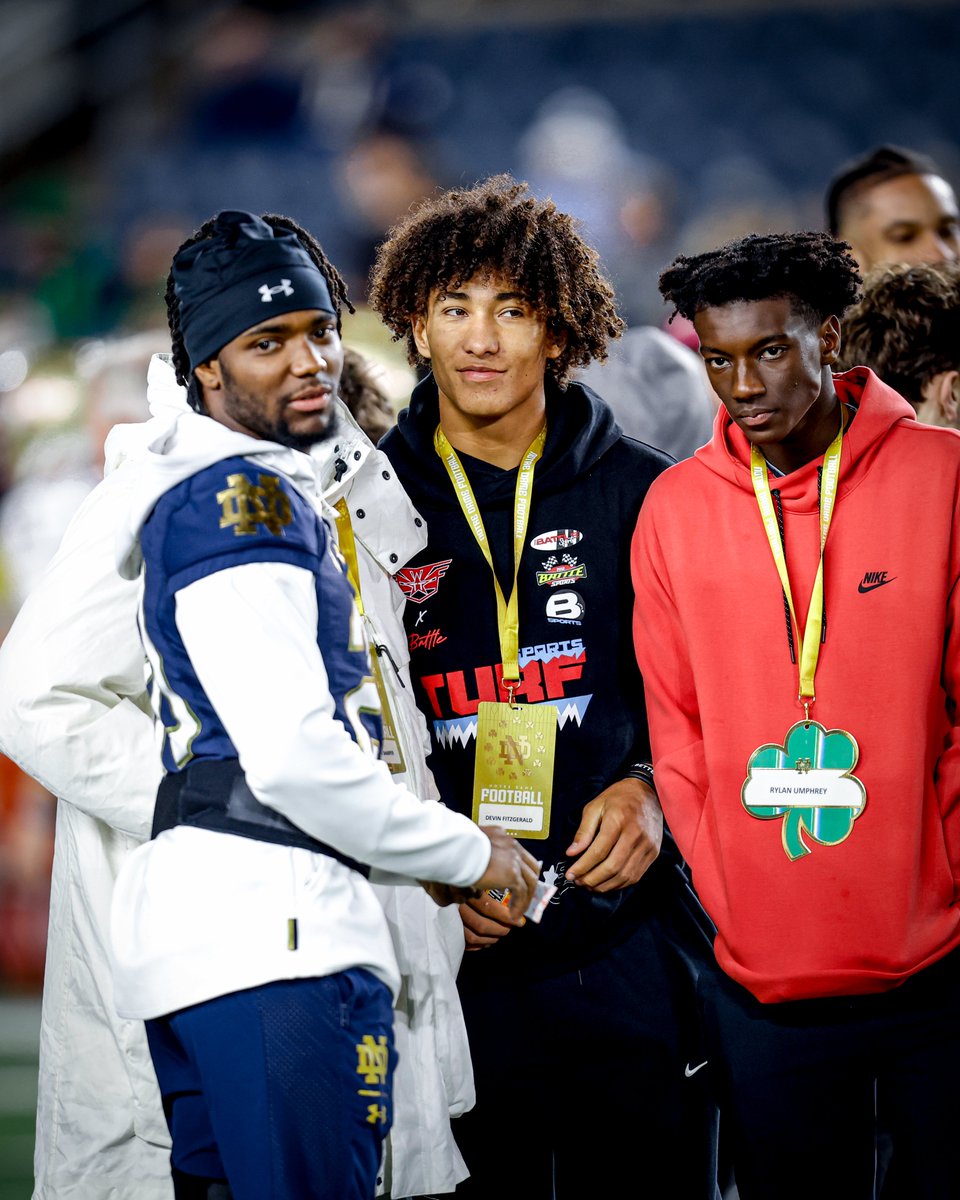 2026 WR Devin Fitzgerald Reflects on Memorable Notre Dame Official Visit

“It was different. I haven’t done something like that at any other school." - <a href="/devinfitz118/">Devin Fitzgerald</a> on Notre Dame's legacy walk 

irishsportsdaily.com/s/25690/2026-w…