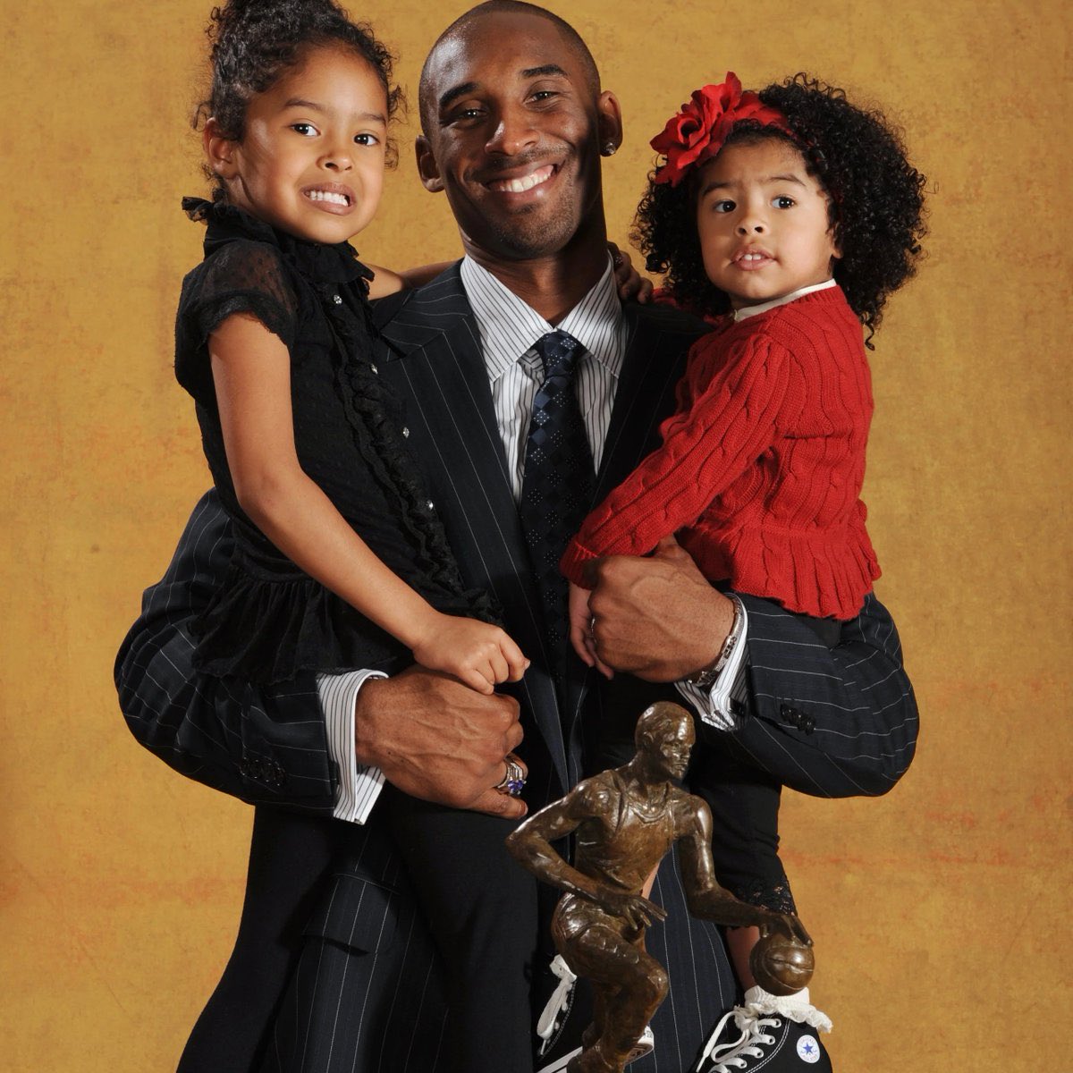 Happy Father’s Day to all the Girl Dads 💜