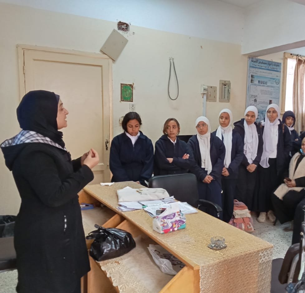 ElfarraYara's tweet photo. and 🌟Thrilled to have successfully completed my  workshop on using (Delightex &amp; Merge Cube) in education!🚀Within the framework of smart learning competitions 
@Delightex_Edu
@MergeVR
#EdTech #MergeCube #CoSpacesEdu #Delightex https://t.co/AXzjdJqKbQ
