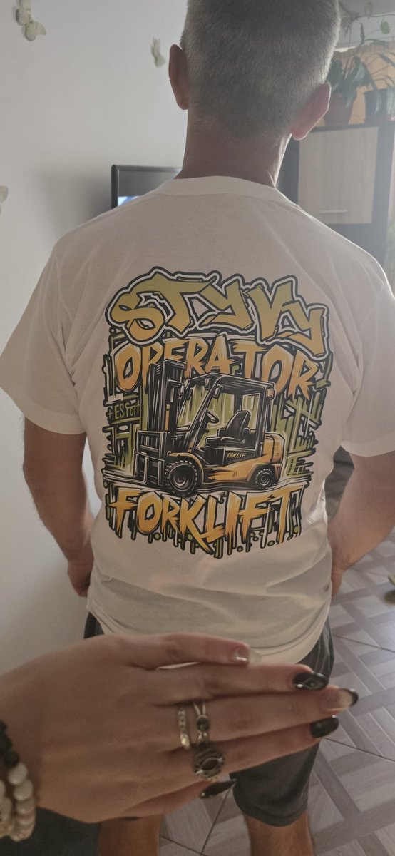 This guy is a forklift operator and his daughter wanted to surprise him.

So she brought his own tshirt over to our studio and requested an appropriate design. This is the result.

They sent us this picture afterwards, very happy with the outcome.

It’s been a good Sunday ❤️