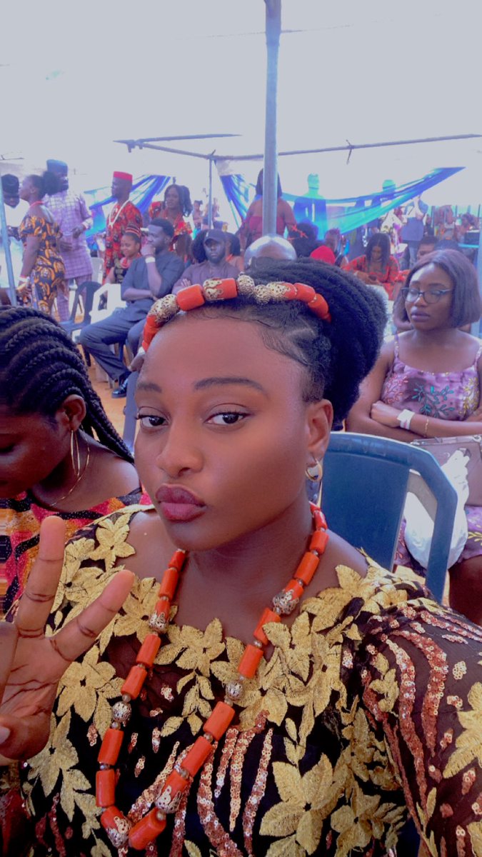 chisom_mona's tweet image. ❤️❤️✨

 #lagosIgbohangout