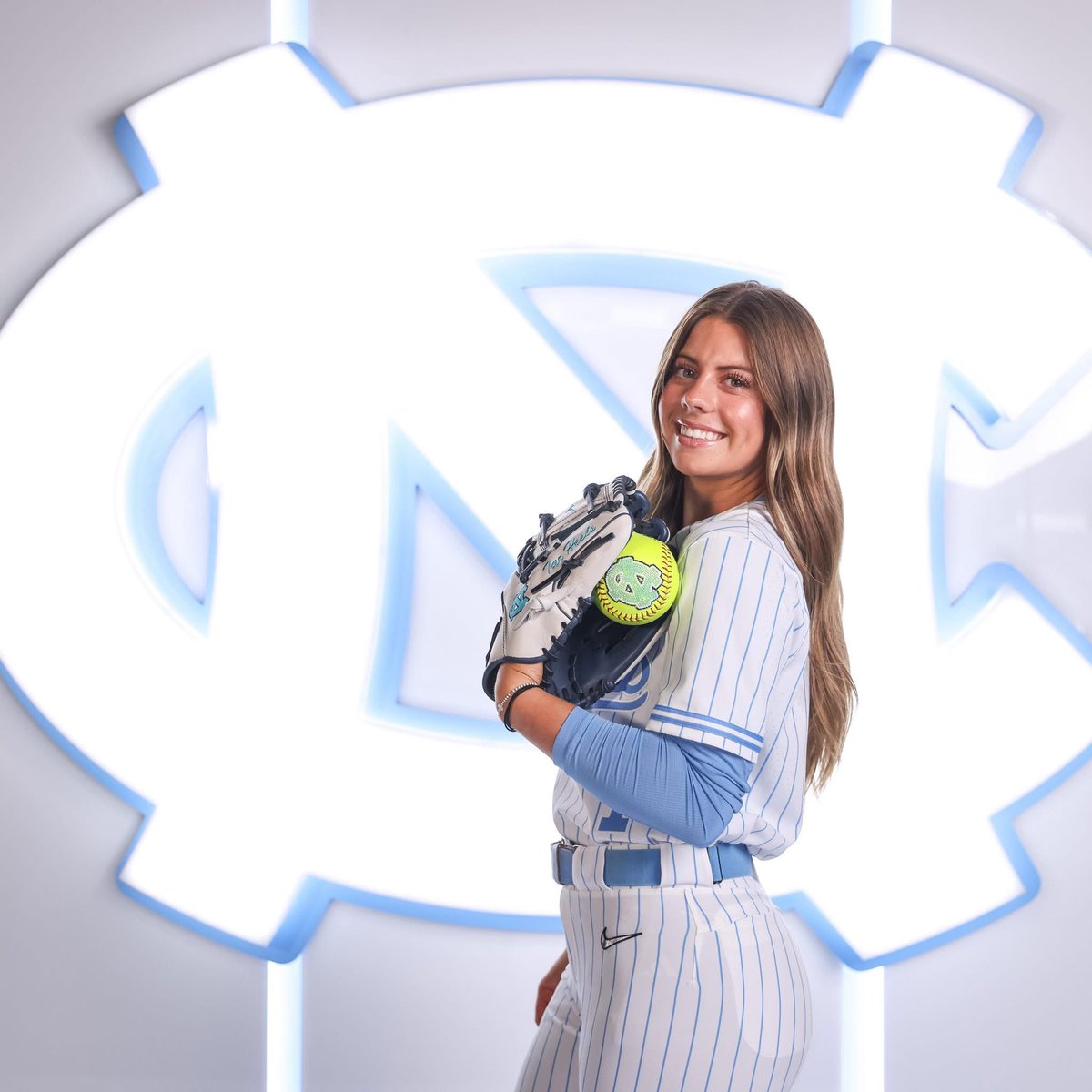 Big congrats to Raegan on her new home in North Carolina.   Tarbell inherit a baller!!