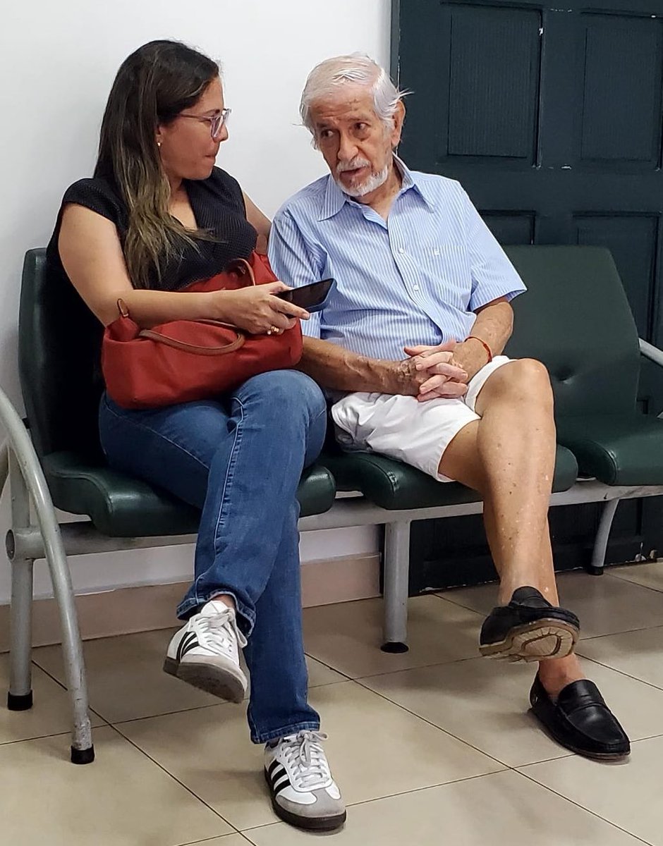 Yo soy tu sangre mi viejo, soy tu silencio y tu tiempo