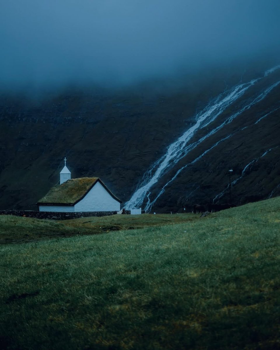 visualsofearth1's tweet image. Village life in the Faroe Islands