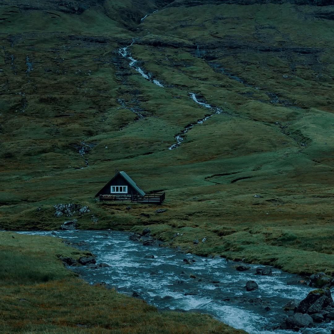 visualsofearth1's tweet image. Village life in the Faroe Islands