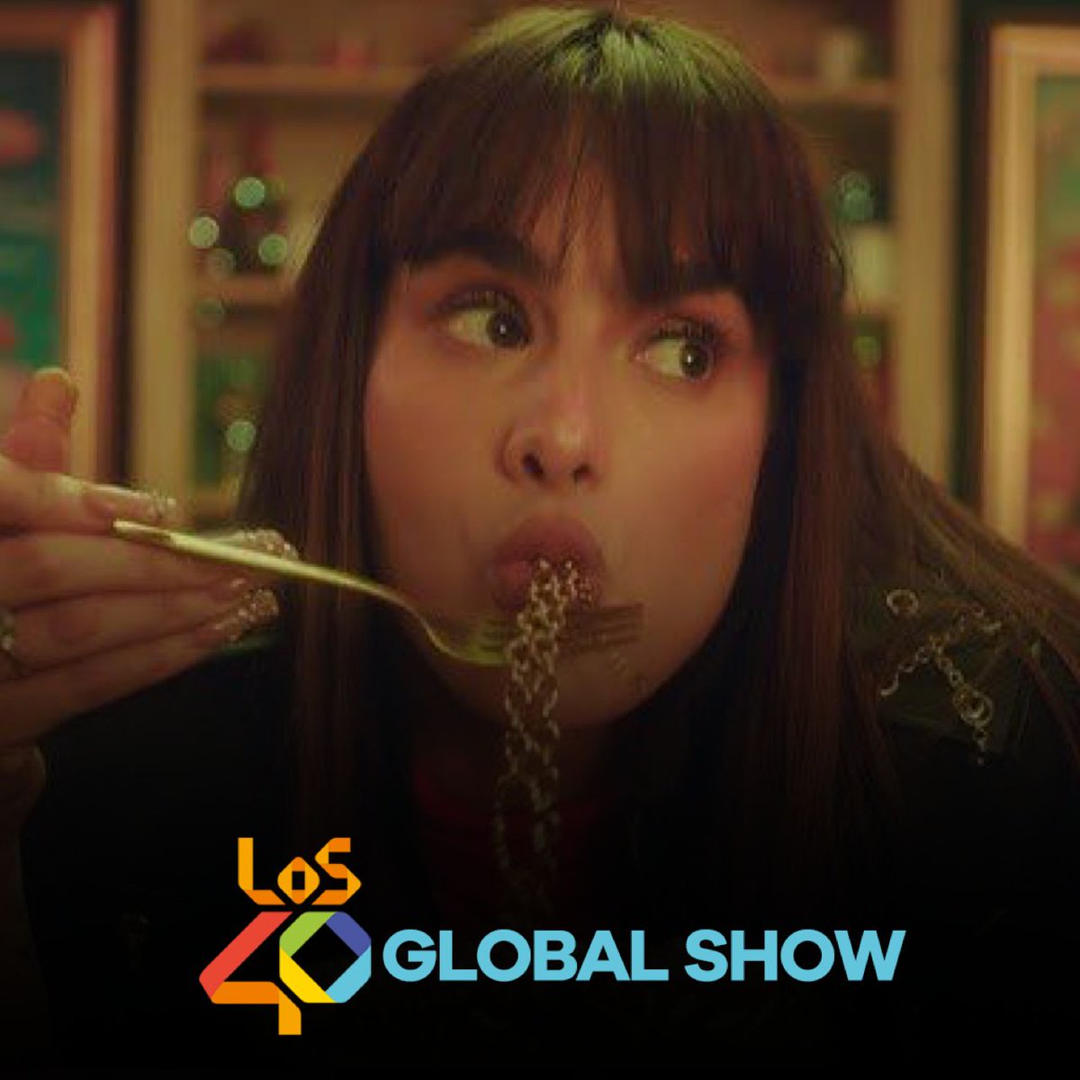 40 Global Show (@40globalshow) on Twitter photo El mundo ‘Fan’ se revoluciona cuando sus artistas suenan a nivel #40GlobalShow508 y los presenta
<a href="/TonyAguilarOfi/">Tony Aguilar</a>.
Hoy escuchamos a <a href="/GalaMontes2/">Galamontes</a> con RIESGOS💍👄 El mundo ‘Fan’ se revoluciona cuando sus artistas suenan a nivel #40GlobalShow508 y los presenta
<a href="/TonyAguilarOfi/">Tony Aguilar</a>.
Hoy escuchamos a <a href="/GalaMontes2/">Galamontes</a> con RIESGOS💍👄