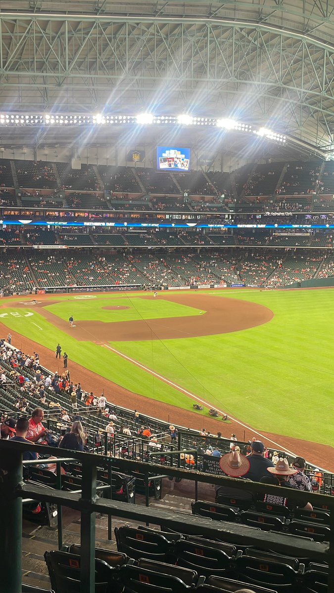 Happy Father's Day to all the dad's out there. 🤙🤙