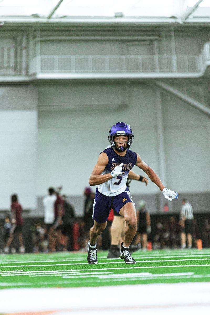 jrc1ark's tweet image. 5
@Coach_Toom @Coach_JMonty @CoachTaylor007 @Hounds_Strength @GreyhoundFball @RecruitJCFball @gobigrecruiting @Ga_Gridiron @RecruitGeorgia