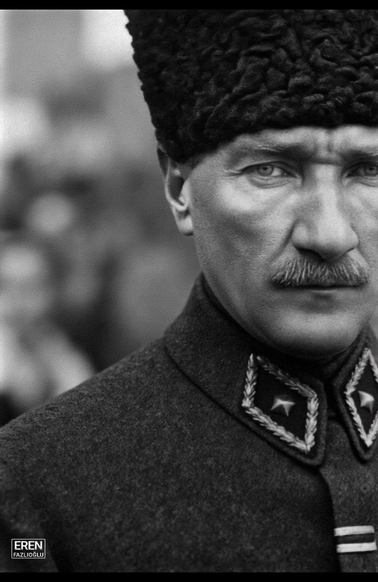 Bugün babalar günü ve O'nun milyonlarca evladı var...

"Father of the Turks"