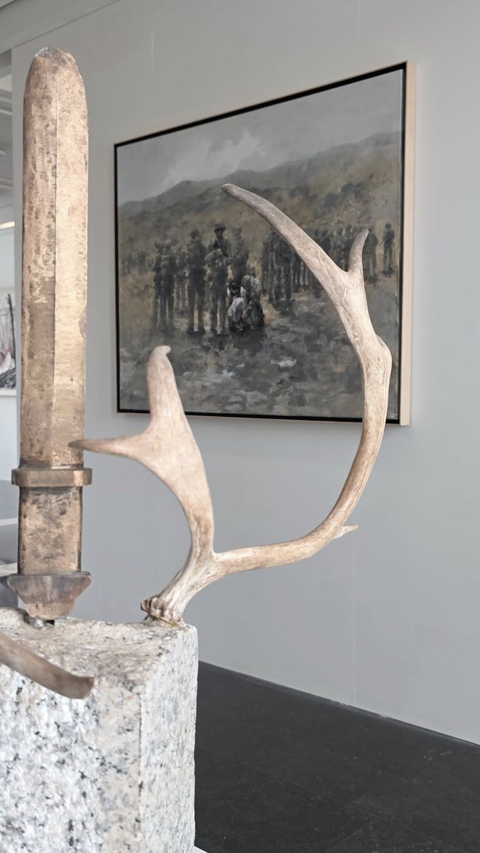 2020Helmen's tweet photo. Je vindt de expo aan je rechterhand, aan je linkerhand kun je een kop koffie genieten en het Unifil Diorama zien van @Rianne079. Te bezichtigen t/m 29 augustus 2025! #meeopmissie #kunstenaars #veteranen #thuisfront #maatschappij 
@limburg  Op werkdagen tussen 08.00 - 18.00 uur. https://t.co/S05TCMtZwU