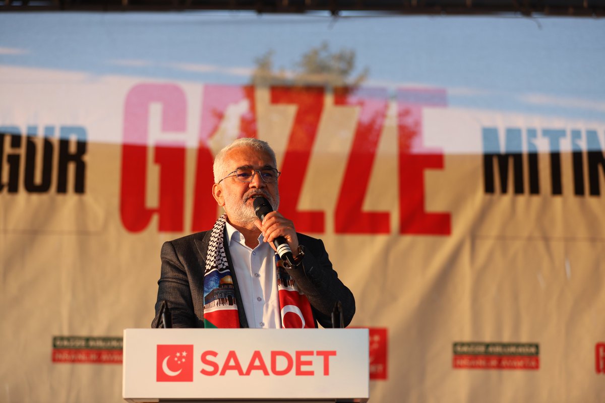 Hür Dava Partisi Genel Başkanı Zekeriya Yapıcıoğlu, Özgür Gazze Mitingimizde konuşmalarını gerçekleştirdi.

#ÖzgürGazze #İnsanlıkAyakta #FreeGaza