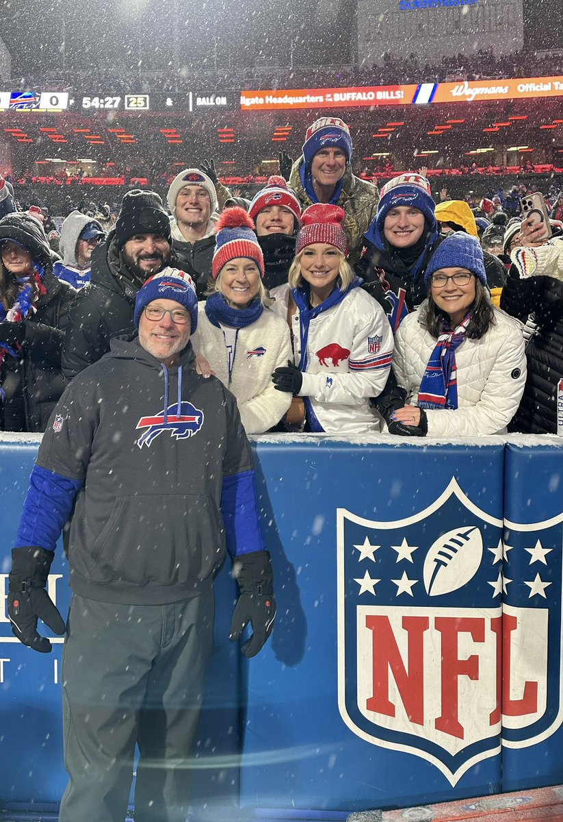 Happy Fathers Day to the best Dad🤍