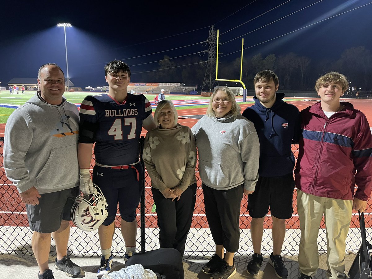 AustinGTremblay's tweet image. Happy father’s day to the GOAT! I love you so much, enjoy the day it’s all yours! Thank you so much for supporting me in everything I do ❤️
@TremblayCorps
