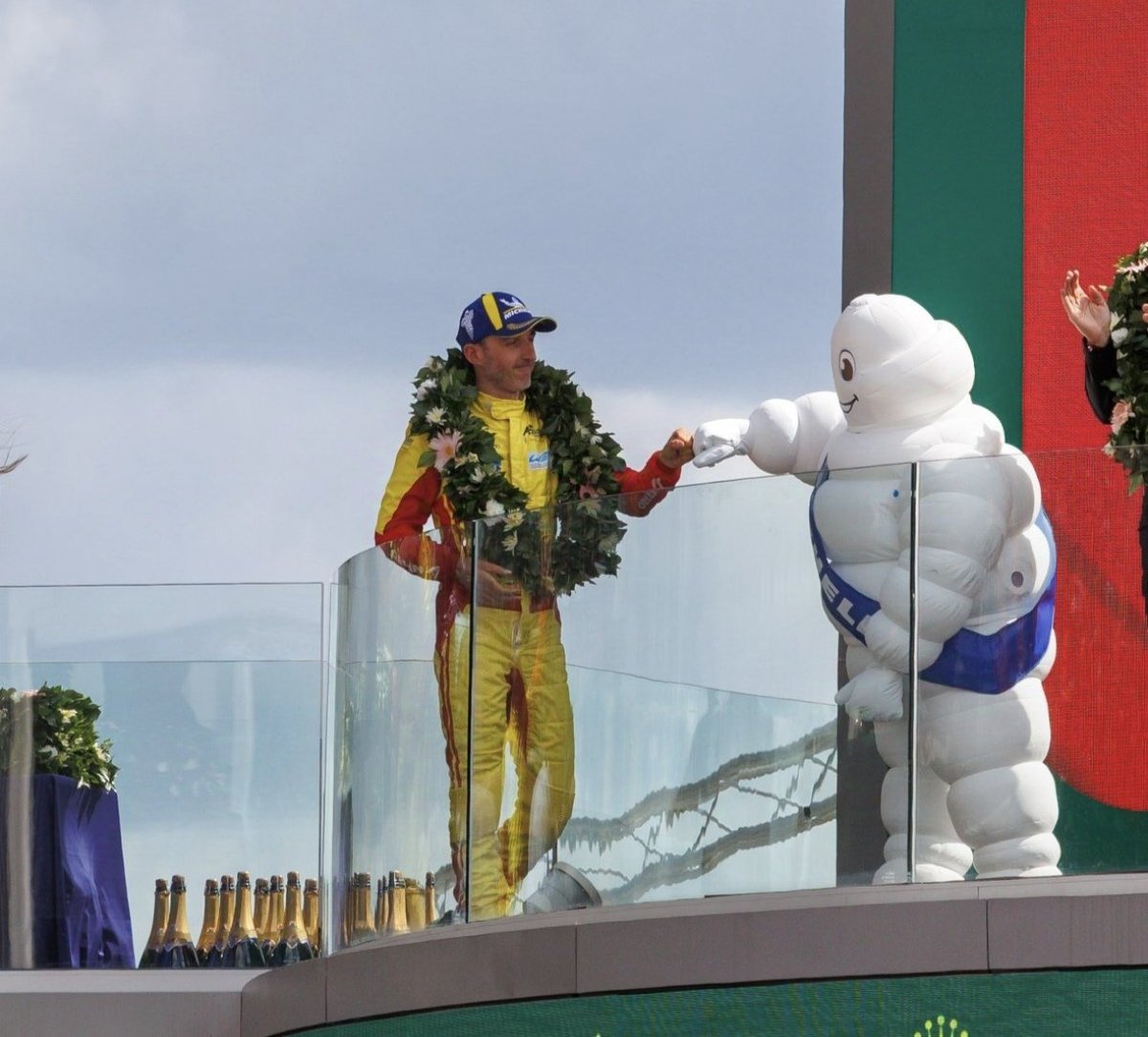 Kamil🦫 tweet media