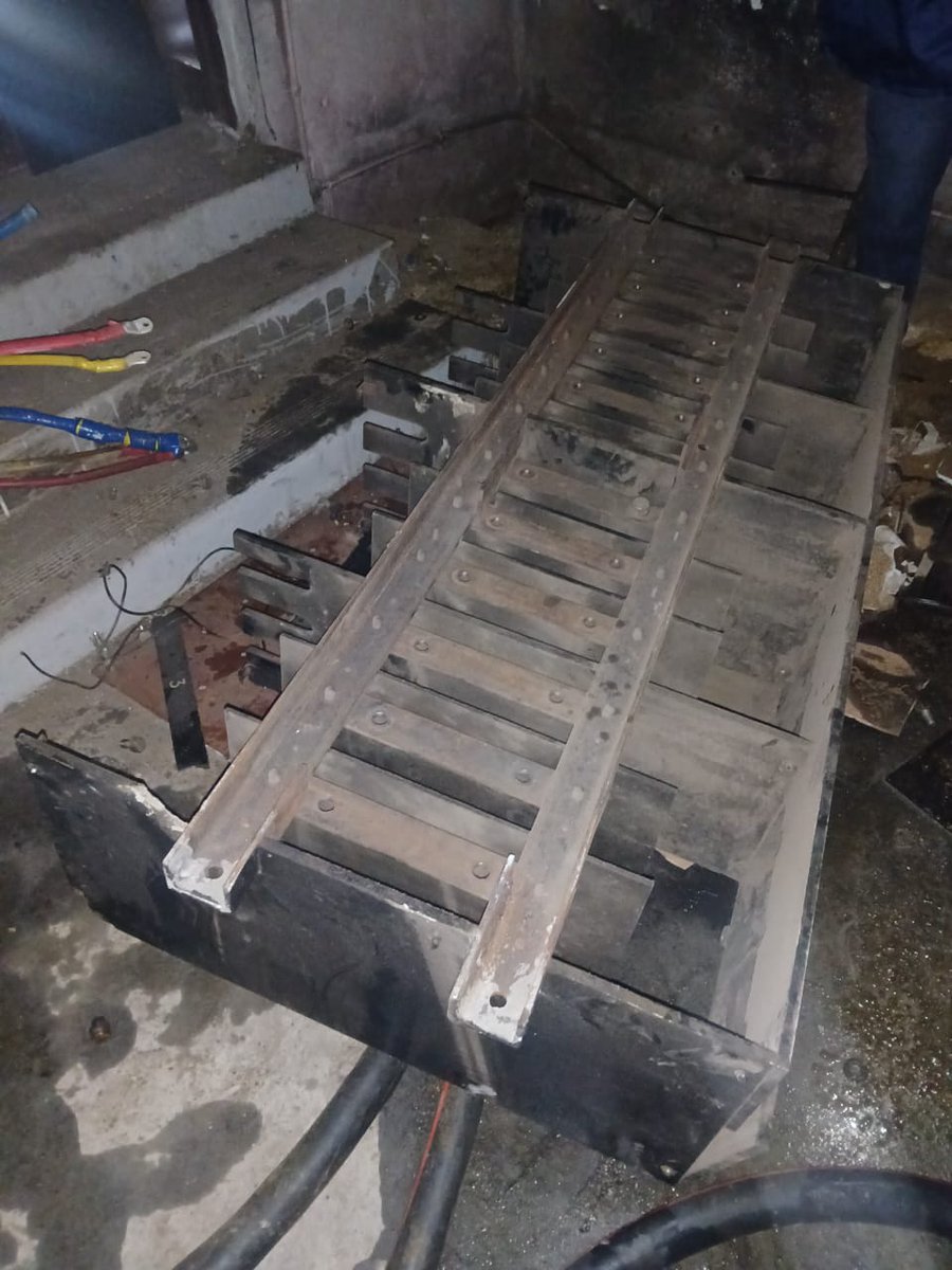 CityPowerJhb's tweet photo. #CityPowerUpdates
#CityPowerOutages
#InnerCitySDC 

Van Beek Substation (President Street distributor): Power supply has been restored up to 65%. The outage is due a located cable fault and a vandalized chamber on Henry Nxumalo street. This outage will be handed over to the morning shift for repairs. 

This is affecting Marshalltown, parts of Joburg CBD, specifically President, Van Brondis, and nearby streets.

Updates will be also available on our WhatsApp channel: https://t.co/2oCuOpWrDO.

For isolated calls, customers are encouraged to log calls on https://t.co/RJaMq7Bzkl or 011 490 7484 or our call centre on 080 020 2925. ^TM