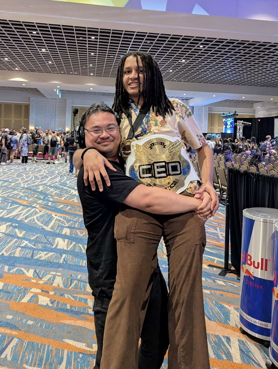 dinh 🇻🇮 🔜 next fgc event? (@michaeldink) on Twitter photo Been busy af working #CEO2025, but at the very least I get to congratulate <a href="/Defiant_def/">BBB | Defiant @ EVO 2025</a> on taking back the belt from BigBlack this year 🙏🏻
Bless ya 📸 <a href="/tLozSEA/">Deniz Loz @ Evo 2025</a> Been busy af working #CEO2025, but at the very least I get to congratulate <a href="/Defiant_def/">BBB | Defiant @ EVO 2025</a> on taking back the belt from BigBlack this year 🙏🏻
Bless ya 📸 <a href="/tLozSEA/">Deniz Loz @ Evo 2025</a>