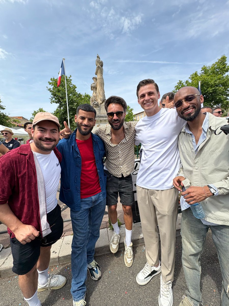 biondoanthony1's tweet photo. Fêtes de la Saint-Eloi. 🇫🇷
Parce qu’être engagé, c’est aussi préserver notre patrimoine local !
📯 Vive la culture, vive la Provence. 
@Dinks_T @LesJobastres https://t.co/zN7RBoTYzW
