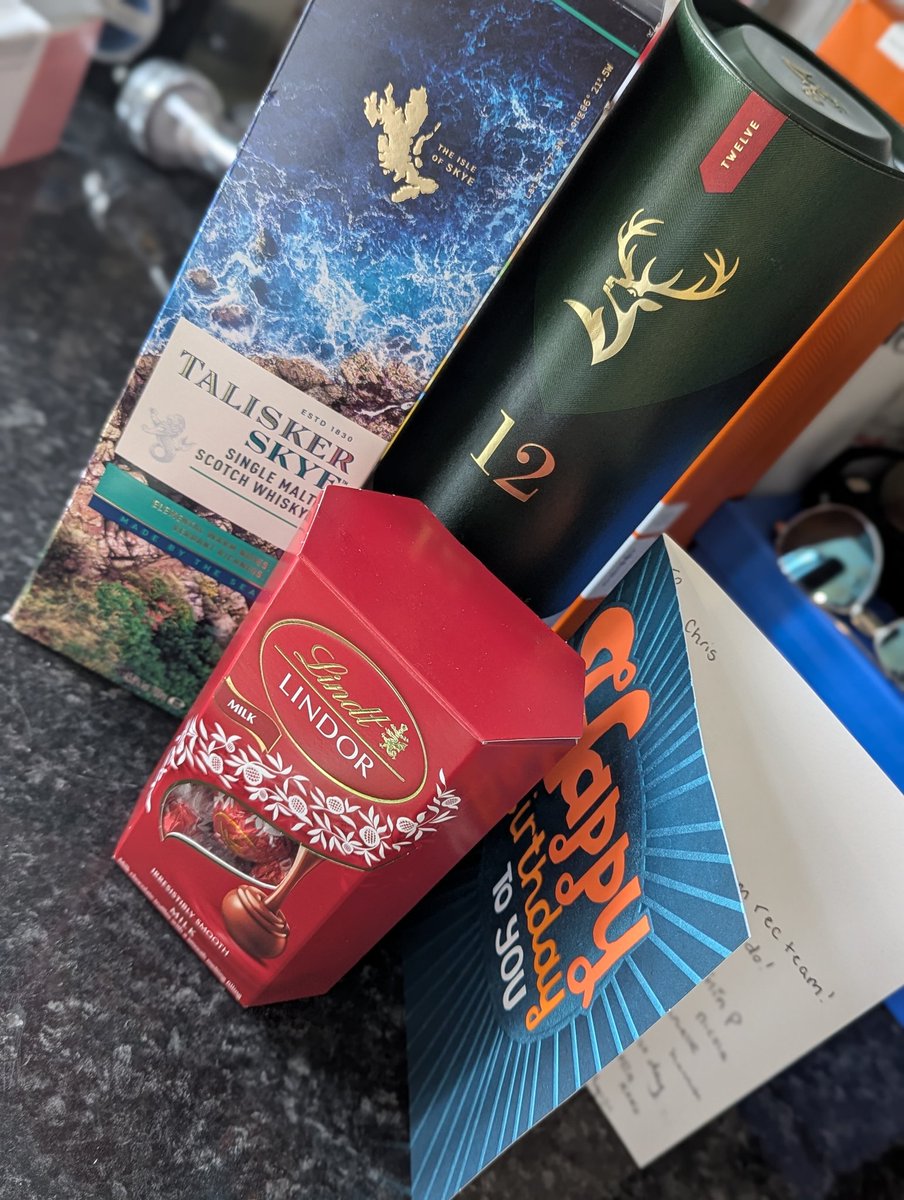 Gotta love my wee team 🩵💜 Turned up to the award night last night and they had got me this 😭 They might drive me to drink but at least they supply the booze 😂