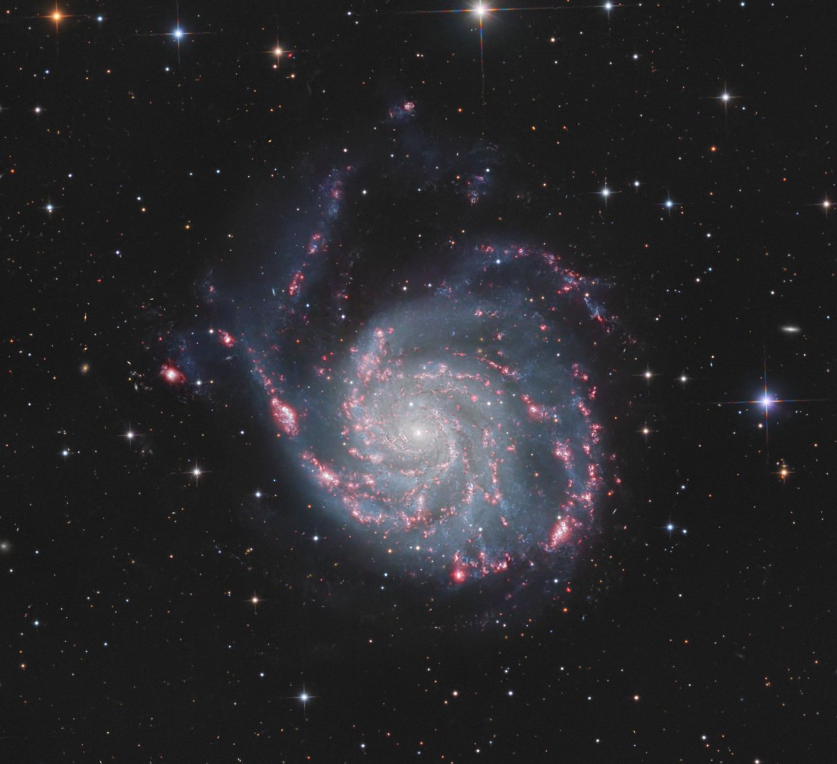 Congratulations to Ovi for winning the Processing Challenge of May 2025! If you would like to flex your processing skills, join us in Discord (link in bio). Where we conduct a processing challenge monthly. There is still time to enter the June challenge. Happy Processing!