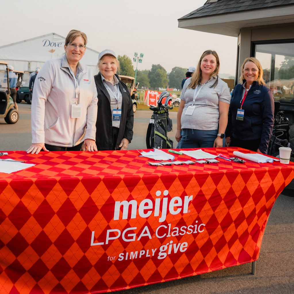 MeijerLPGA's tweet photo. The heartbeat of our tournament. Thank you to our volunteers. ๐ #meijerlpga #forehunger https://t.co/sRrwOgmtWm
