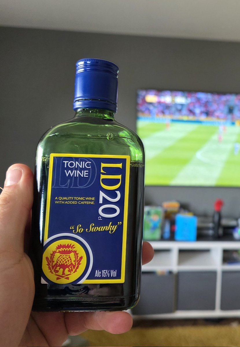 Brilliant work from <a href="/EldoradoTonic/">Eldorado</a> for sponsoring yesterday's charity fives day in aid of Dementia Scotland.

Same again next year lads yeah?  🥳