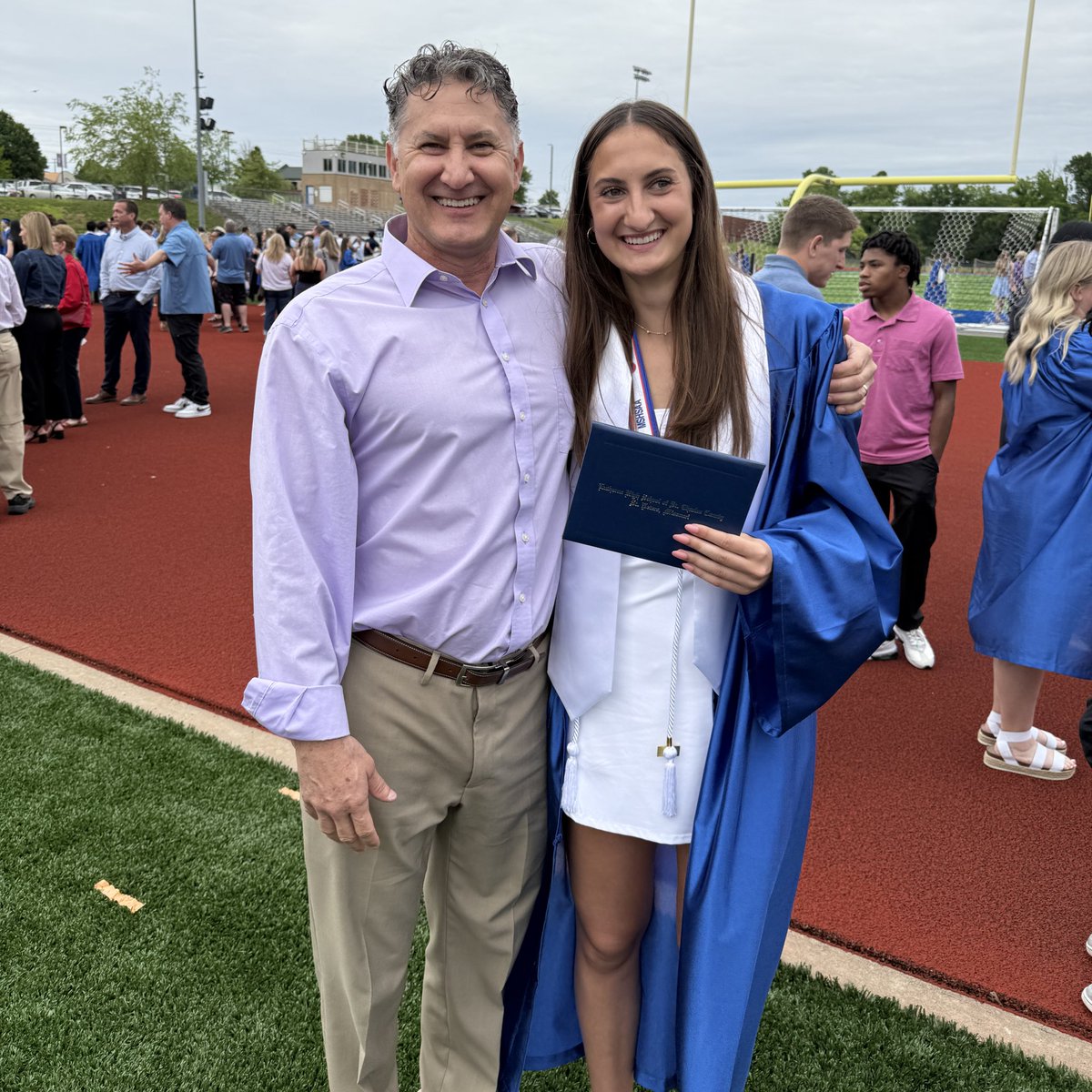 Happy Father’s Day!  Thank you for always being there for me❤️🫶