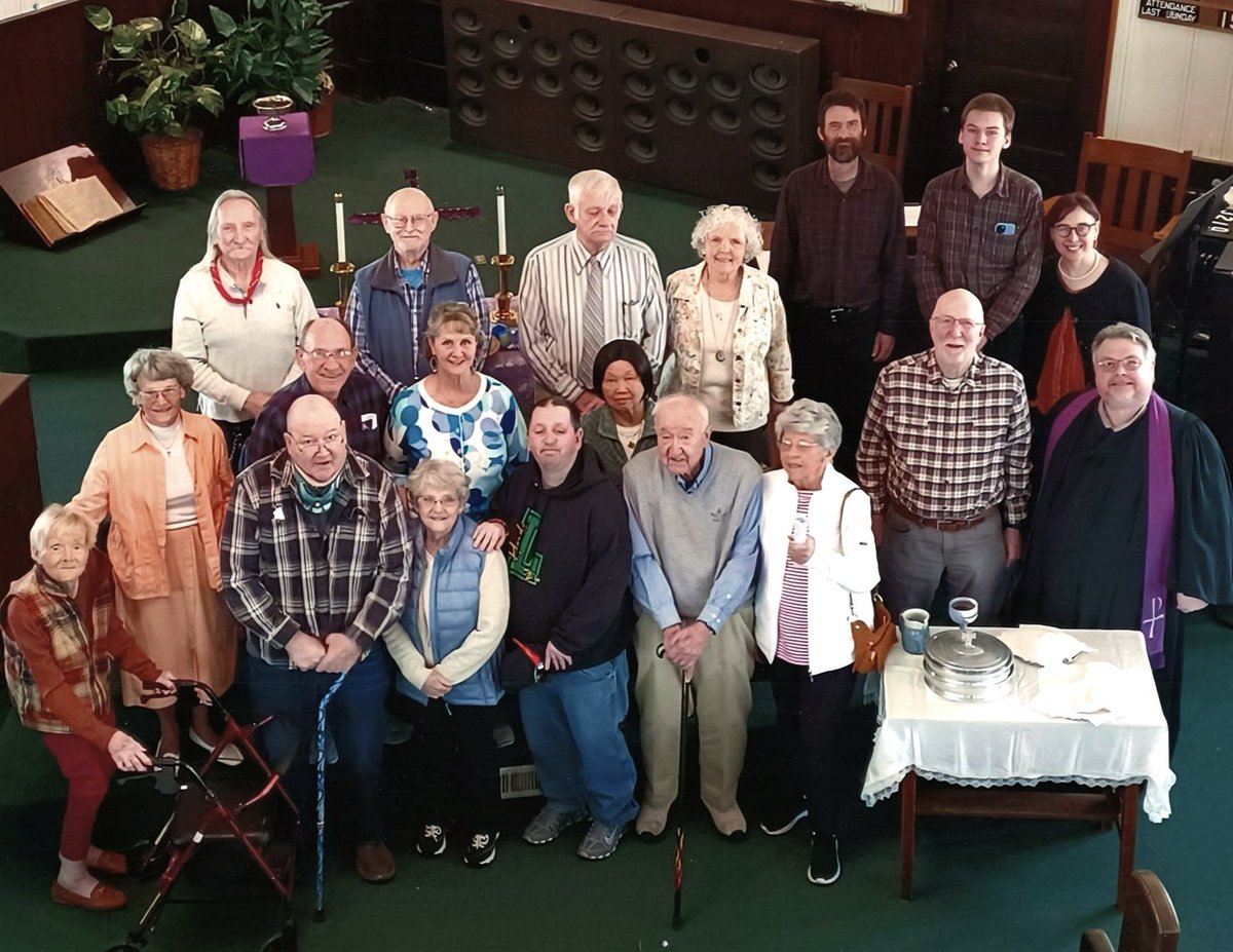 bigDanK1280's tweet image. My congregation at Spirit Lake Presbyterian Church.
#PCUSA