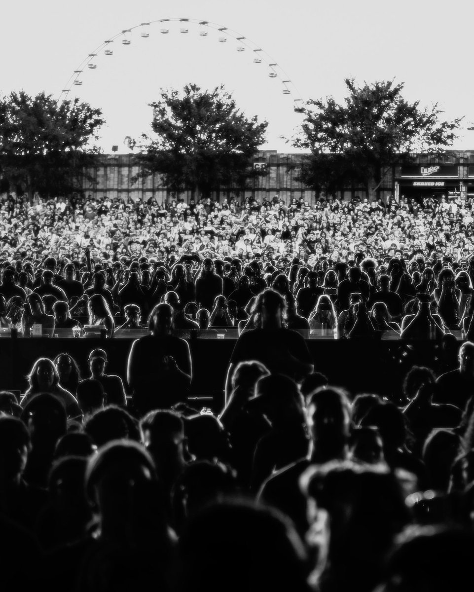 Thank you for the hangs Dallas. Phoenix, see you tonight.

📸 James Coffman