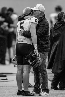 GavinBeard26's tweet image. Happy Father’s day Dad
Love you dude🤞🏼