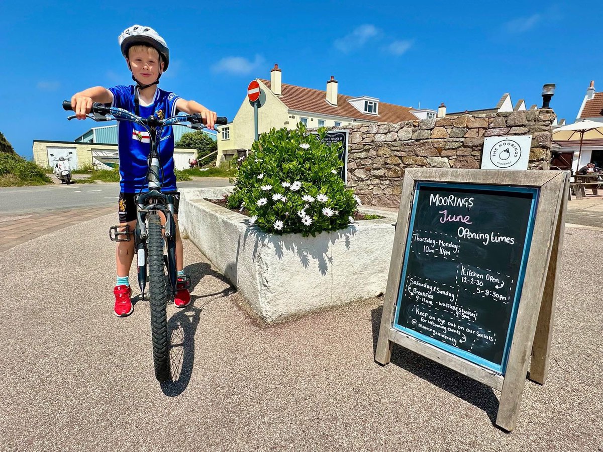 AlderneyFC's tweet image. Thank you to everyone who sponsored Benj on his ride today for the Mini Nomads.
- An incredible £2000+ raised!
- 9.1 miles rode by these little legs!
There is still time for any final donations to be made!
gogetfunding.com/alderney-footb…
