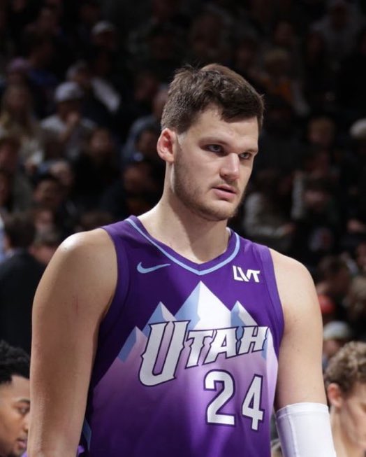 TheNBAGlobal tweet media