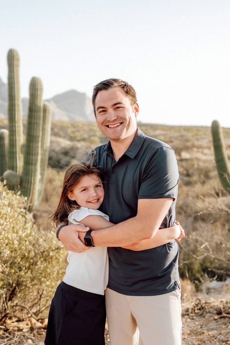 ZachDuckworth's tweet image. Counting my blessings with extra gratitude today. 🙏❤️
Happy Father’s Day!